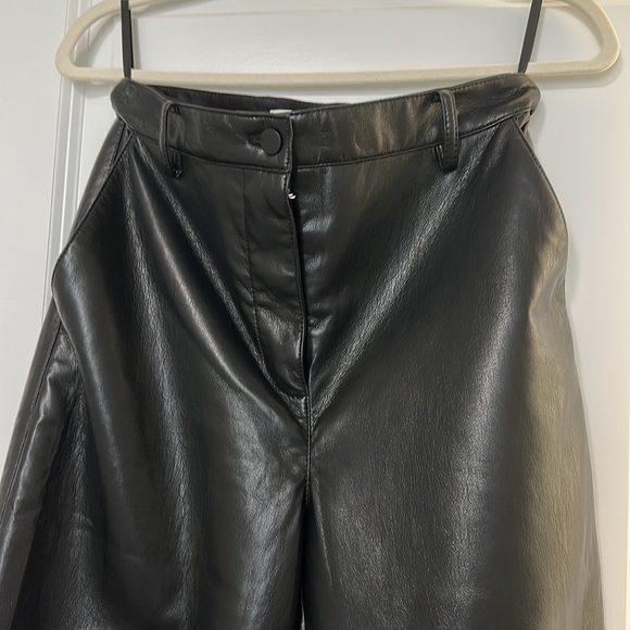 Babaton (Aritzia) pleather wide leg culottes barely worn - Picture 2 of 10